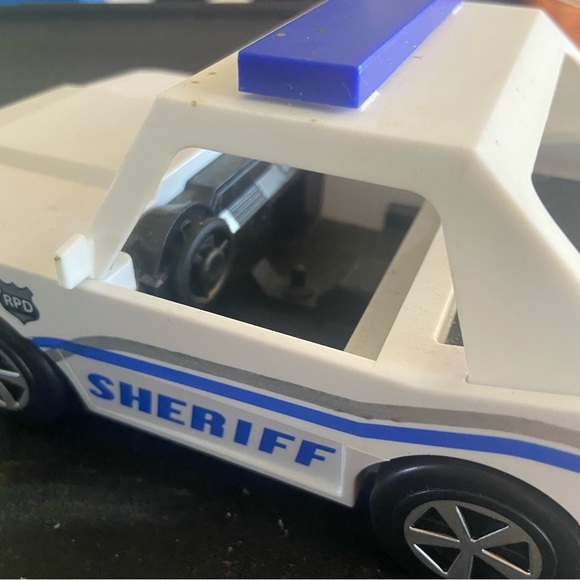 Roblox The Neighborhood of Robloxia Patrol Car - Picture 5 of 5